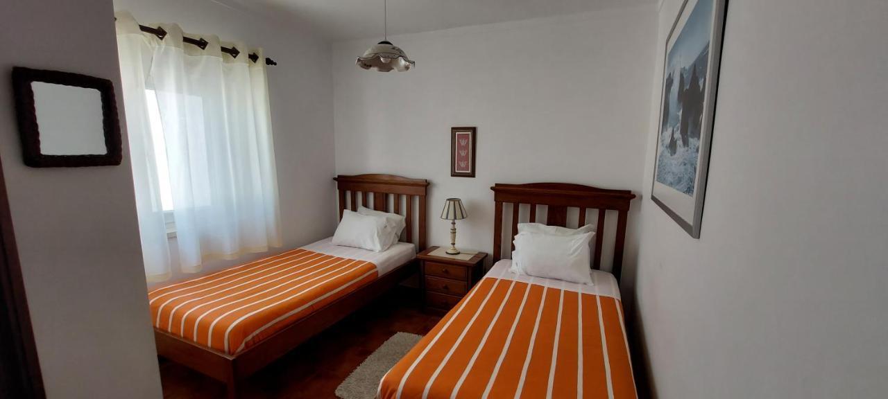 Bed and Breakfast Pequena Baleia Феррел Экстерьер фото